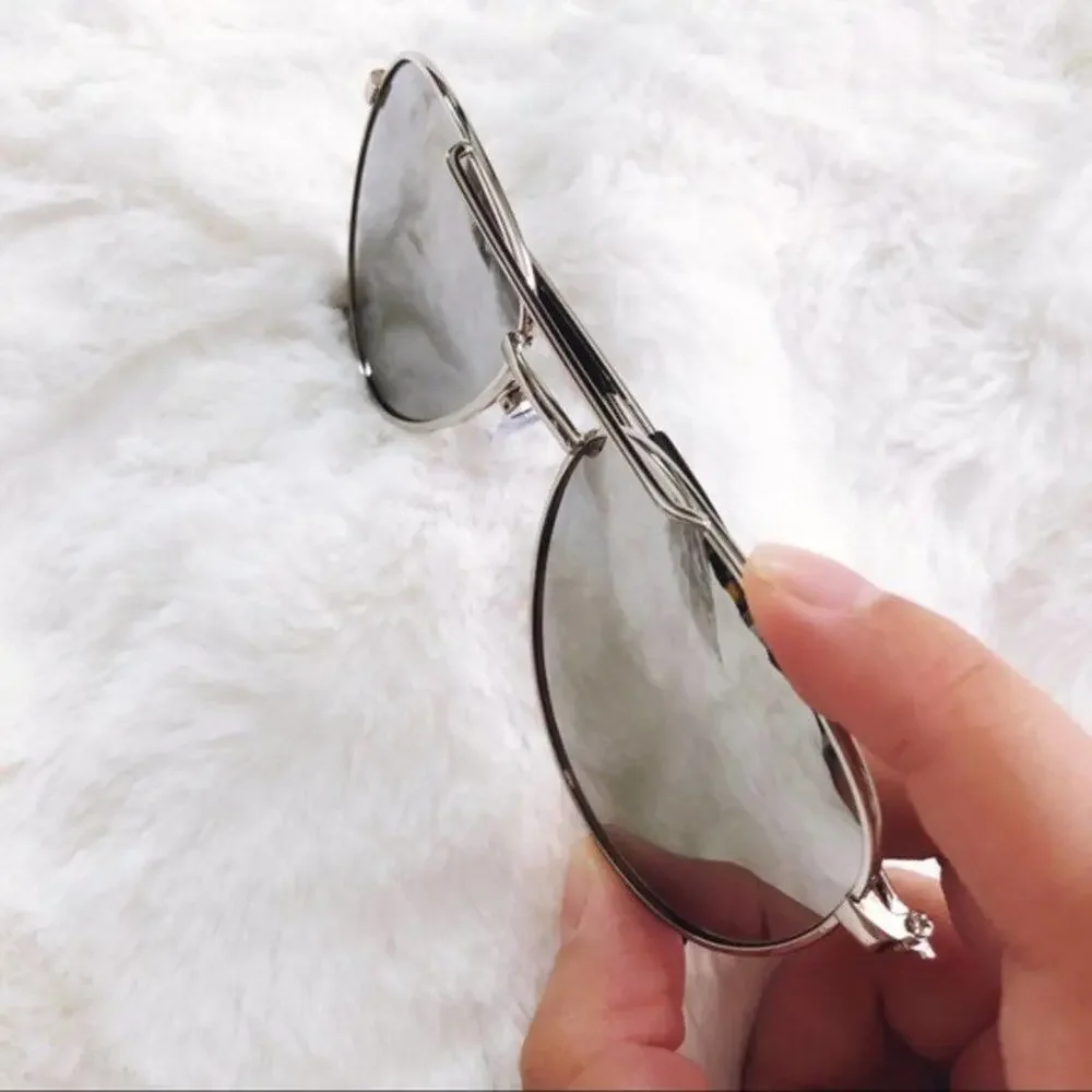 Hunter Silver Mirrored Aviator Sunglasses